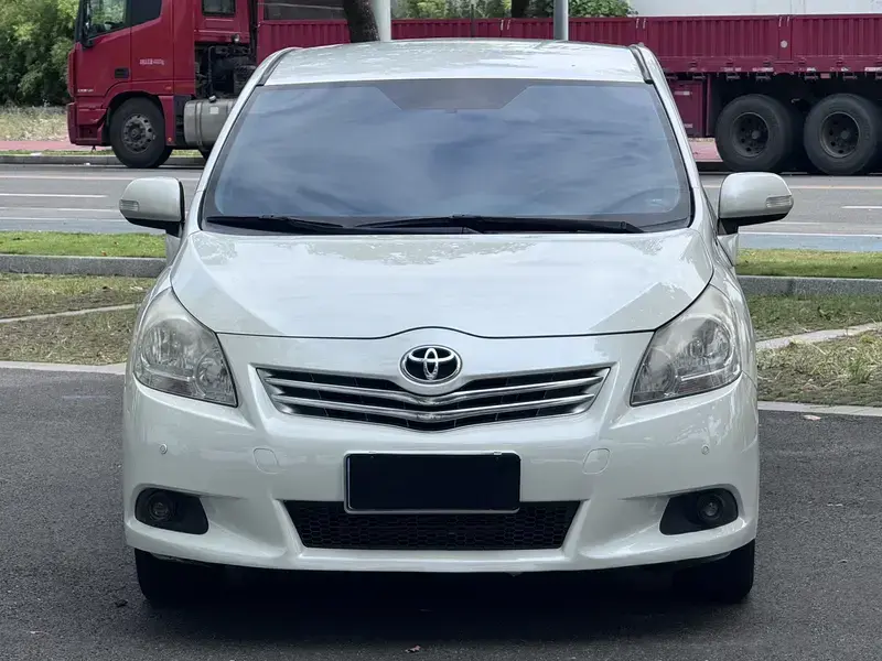 2011 Toyota E'Z с пробегом 119 000 км