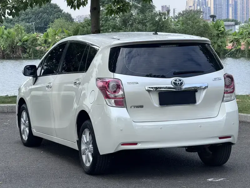 2011 Toyota E'Z с пробегом 119 000 км
