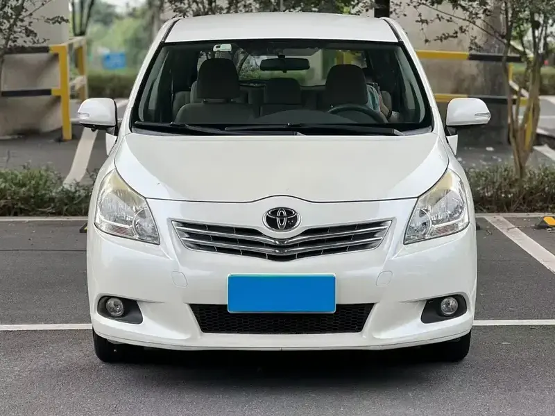 2011 Toyota E'Z с пробегом 153 000 км