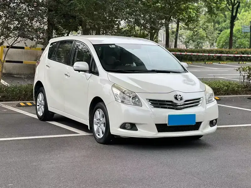 2011 Toyota E'Z с пробегом 153 000 км