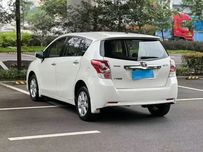 2011 Toyota E'Z с пробегом 153 000 км