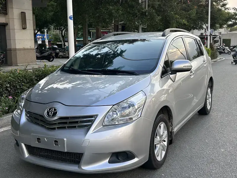 2011 Toyota E'Z с пробегом 140 000 км