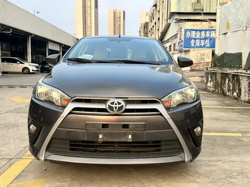 2014 Toyota Zelos с пробегом 160 000 км