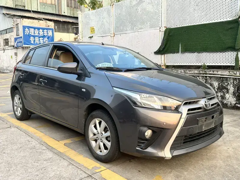 2014 Toyota Zelos с пробегом 160 000 км