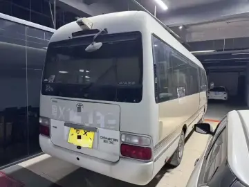 2007 Toyota Coaster с пробегом 104 000 км