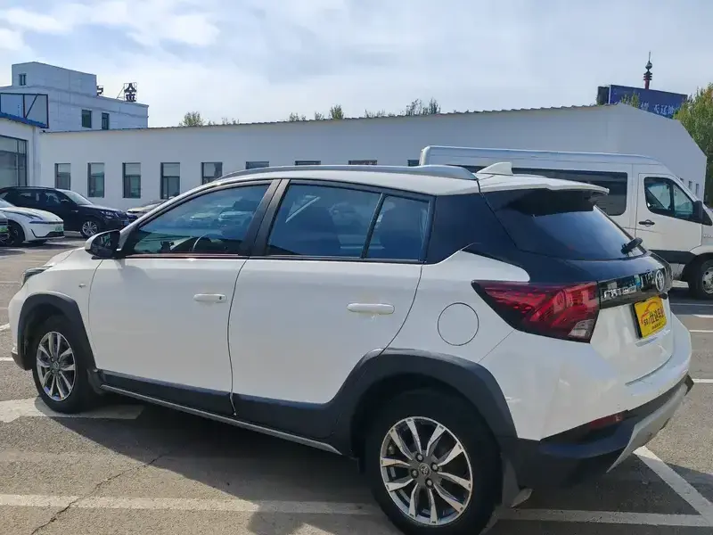 2020 Toyota Zelos с пробегом 40 000 км