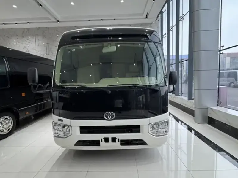 2019 Toyota Coaster с пробегом 200 км