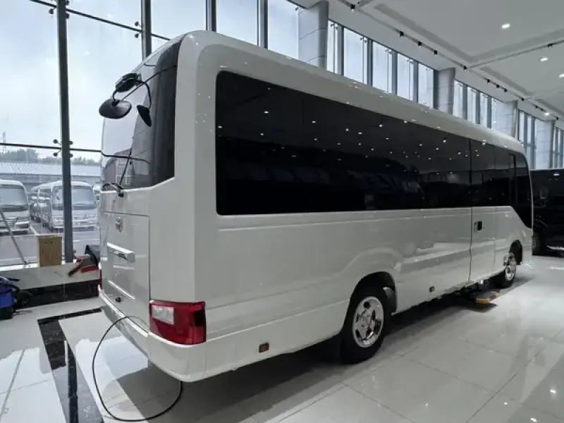2019 Toyota Coaster с пробегом 200 км