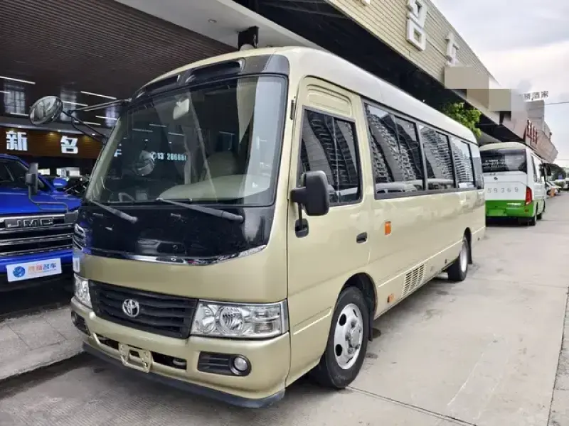 2019 Toyota Coaster с пробегом 120 000 км