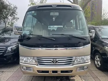 2013 Toyota Coaster с пробегом 90 500 км