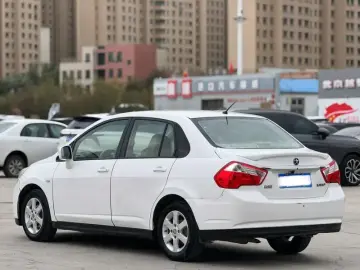 2013 Nissan D50 с пробегом 200 000 км
