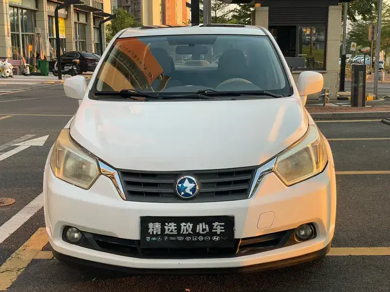 2013 Nissan D50 с пробегом 125 000 км