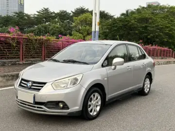 Nissan D50