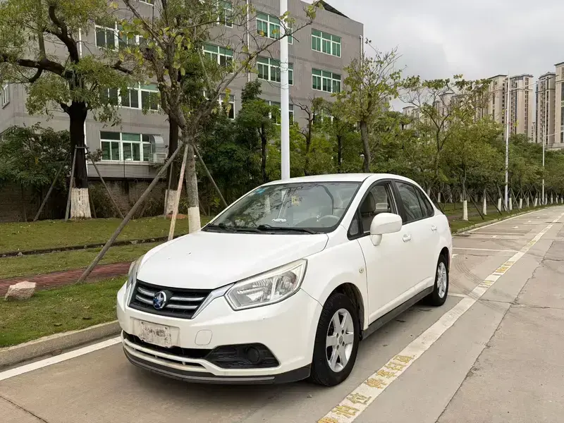 2015 Nissan D50 с пробегом 129 000 км