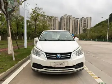 2015 Nissan D50 с пробегом 129 000 км