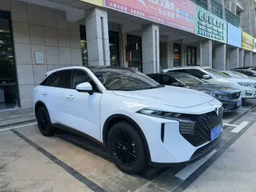 2023 Nissan Big V с пробегом 3 000 км