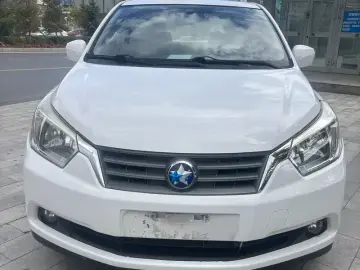 2013 Nissan D50 с пробегом 90 000 км