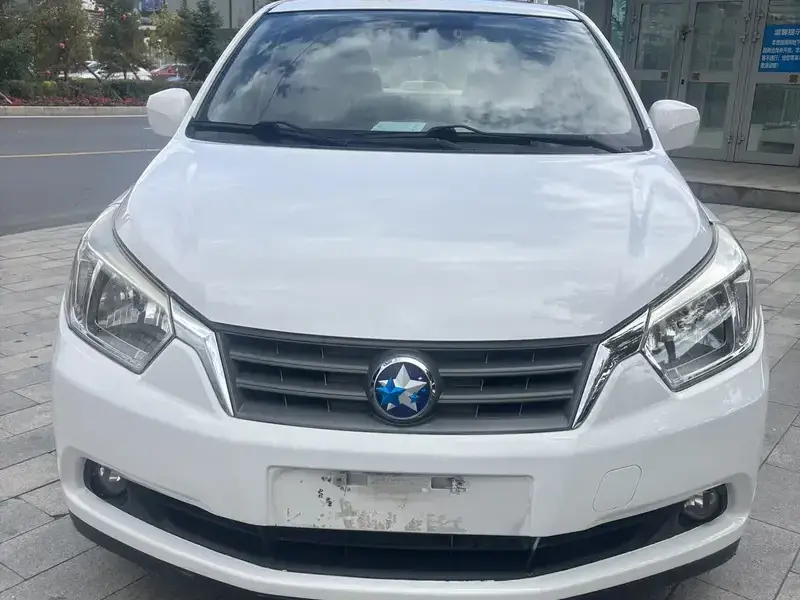 2013 Nissan D50 с пробегом 90 000 км