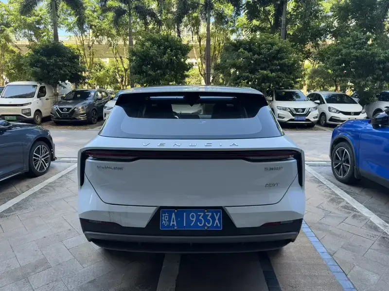 2023 Nissan Big V с пробегом 3 000 км