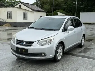 Nissan D50