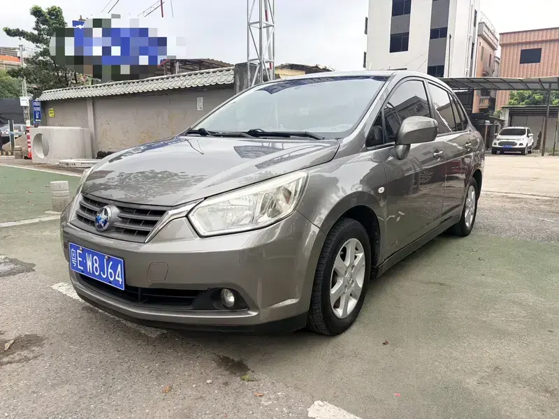 2013 Nissan D50 с пробегом 150 000 км