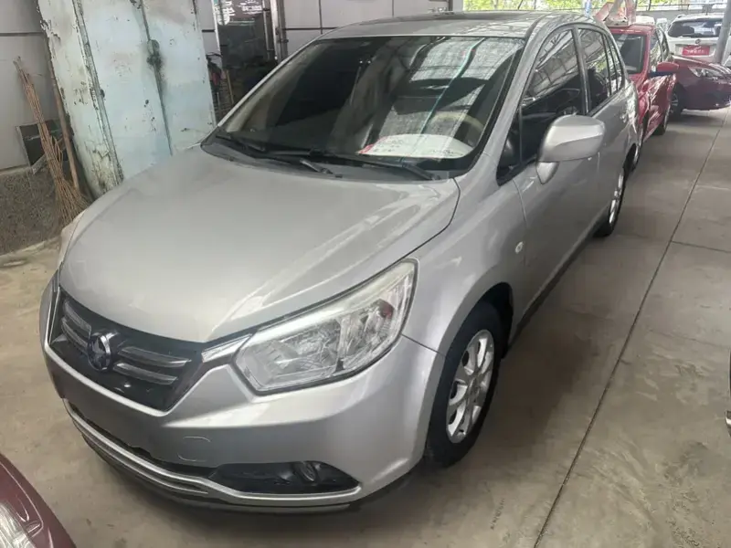 2015 Nissan D50 с пробегом 120 000 км