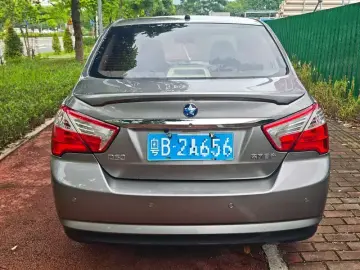 2013 Nissan D50 с пробегом 120 000 км
