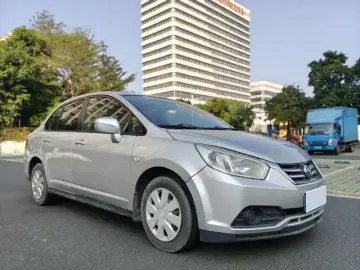 2015 Nissan D50 с пробегом 98 000 км