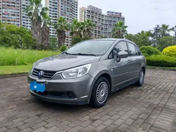 Nissan D50