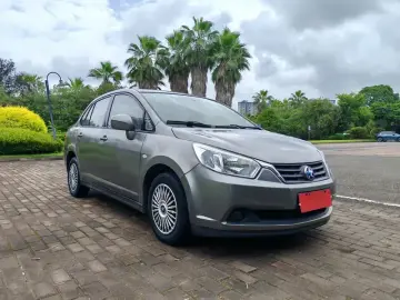2013 Nissan D50 с пробегом 189 000 км