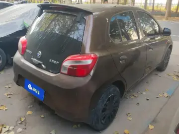 2014 Nissan R30 с пробегом 88 000 км