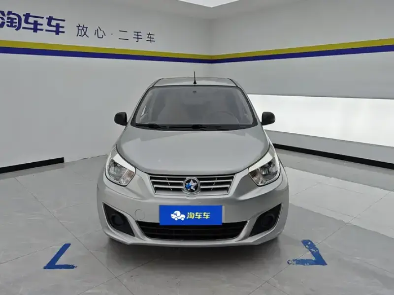 2014 Nissan R30 с пробегом 74 000 км