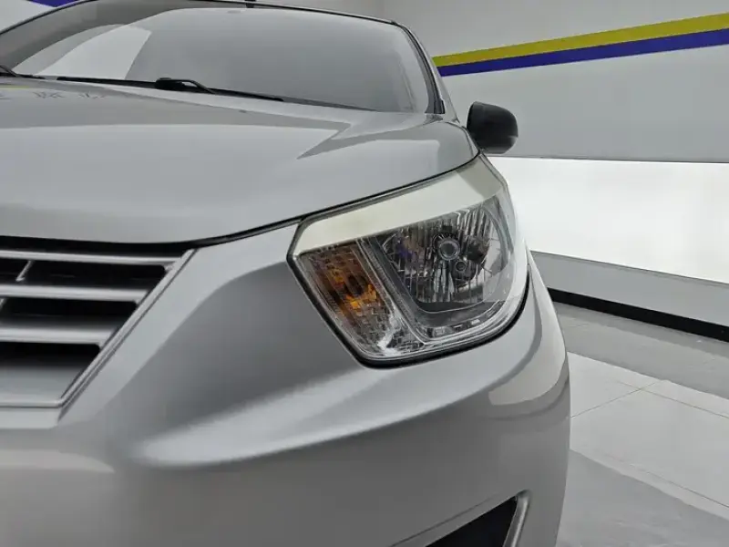 2014 Nissan R30 с пробегом 74 000 км