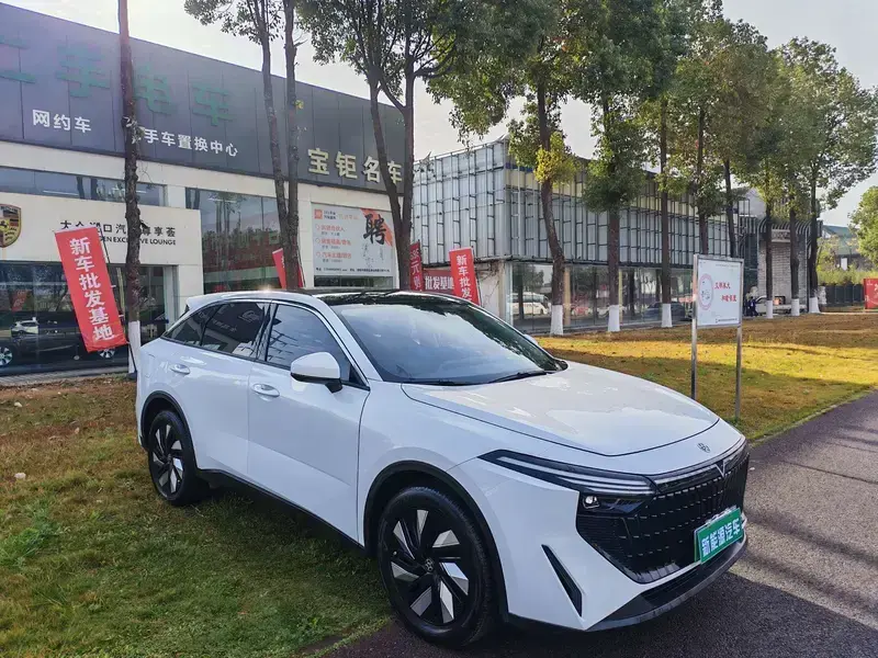 2023 Nissan DaV DD-i с пробегом 19 000 км