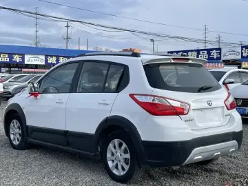 2013 Nissan R50X с пробегом 108 000 км