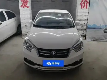 2015 Nissan R50 с пробегом 107 000 км