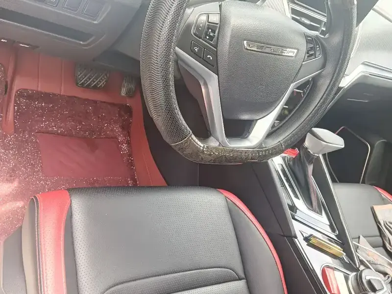 2020 Nissan T60 с пробегом 71 000 км