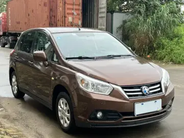 2016 Nissan R50 с пробегом 85 000 км