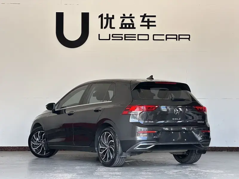 2021 Volkswagen Golf Electric с пробегом 49 500 км
