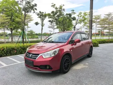 Nissan R50