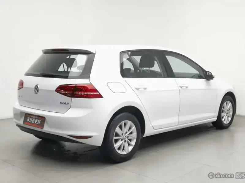 2015 Volkswagen Golf Electric с пробегом 153 000 км