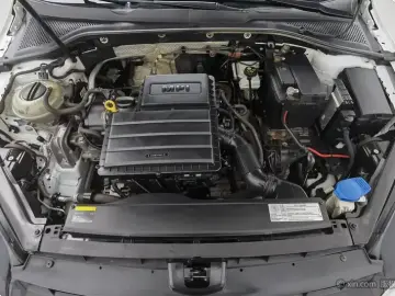 2015 Volkswagen Golf Electric с пробегом 153 000 км