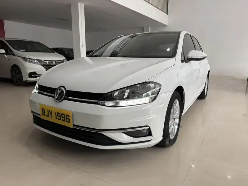 2019 Volkswagen Golf Electric с пробегом 69 000 км
