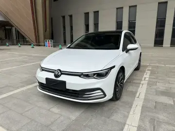 Volkswagen Golf Electric
