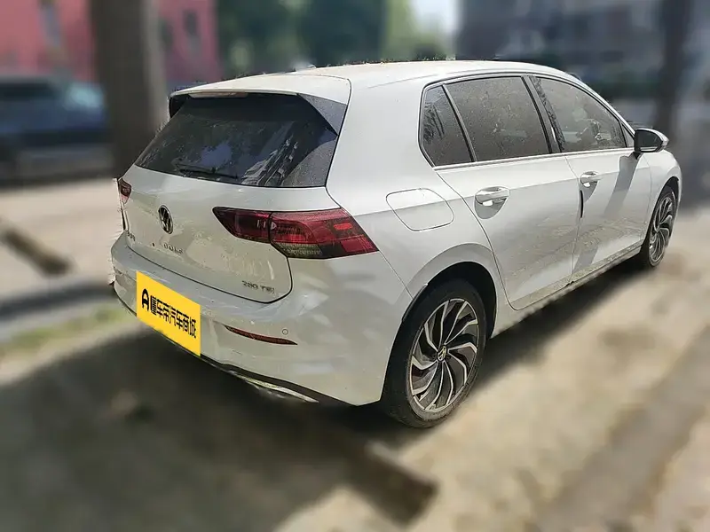2023 Volkswagen Golf Electric с пробегом 40 300 км