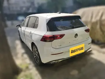 2023 Volkswagen Golf Electric с пробегом 40 300 км