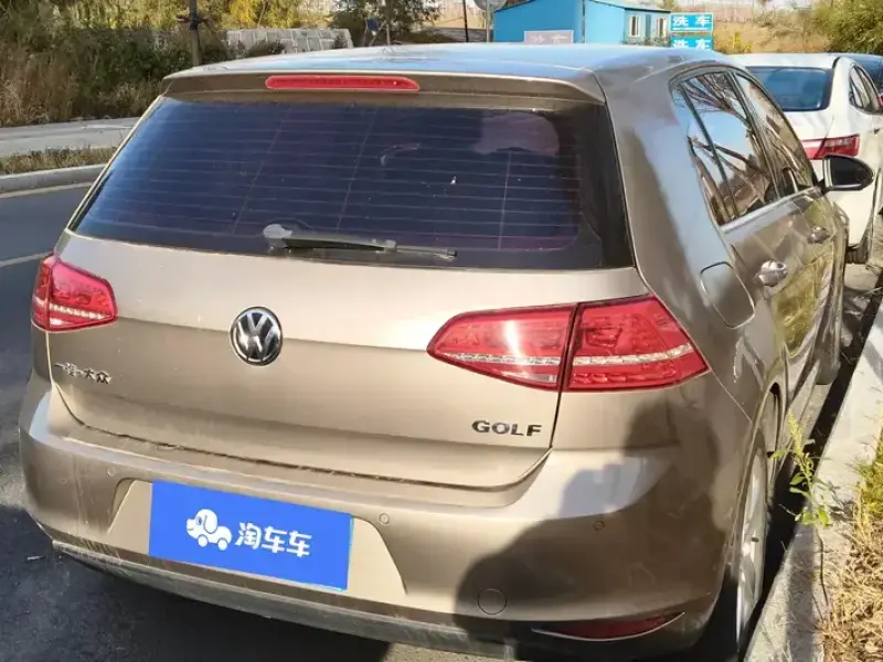 2016 Volkswagen Golf Electric с пробегом 76 000 км