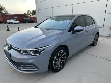 Volkswagen Golf Electric