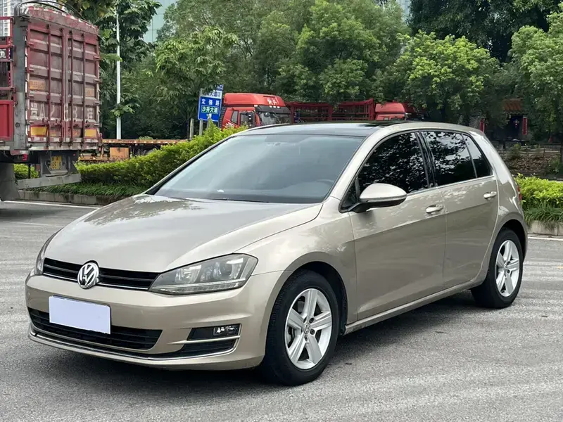 2016 Volkswagen Golf Electric с пробегом 107 000 км