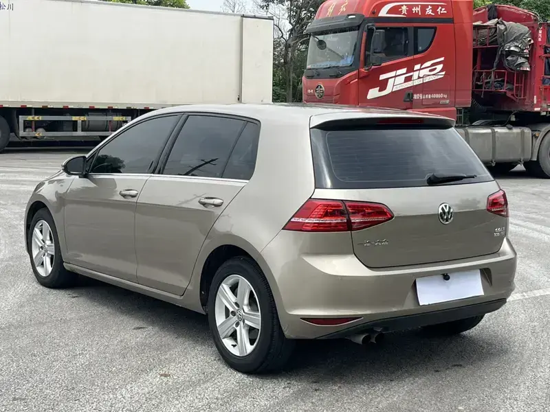 2016 Volkswagen Golf Electric с пробегом 107 000 км